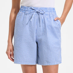 Women's Seersucker High Rise Pull On 7" Shorts
