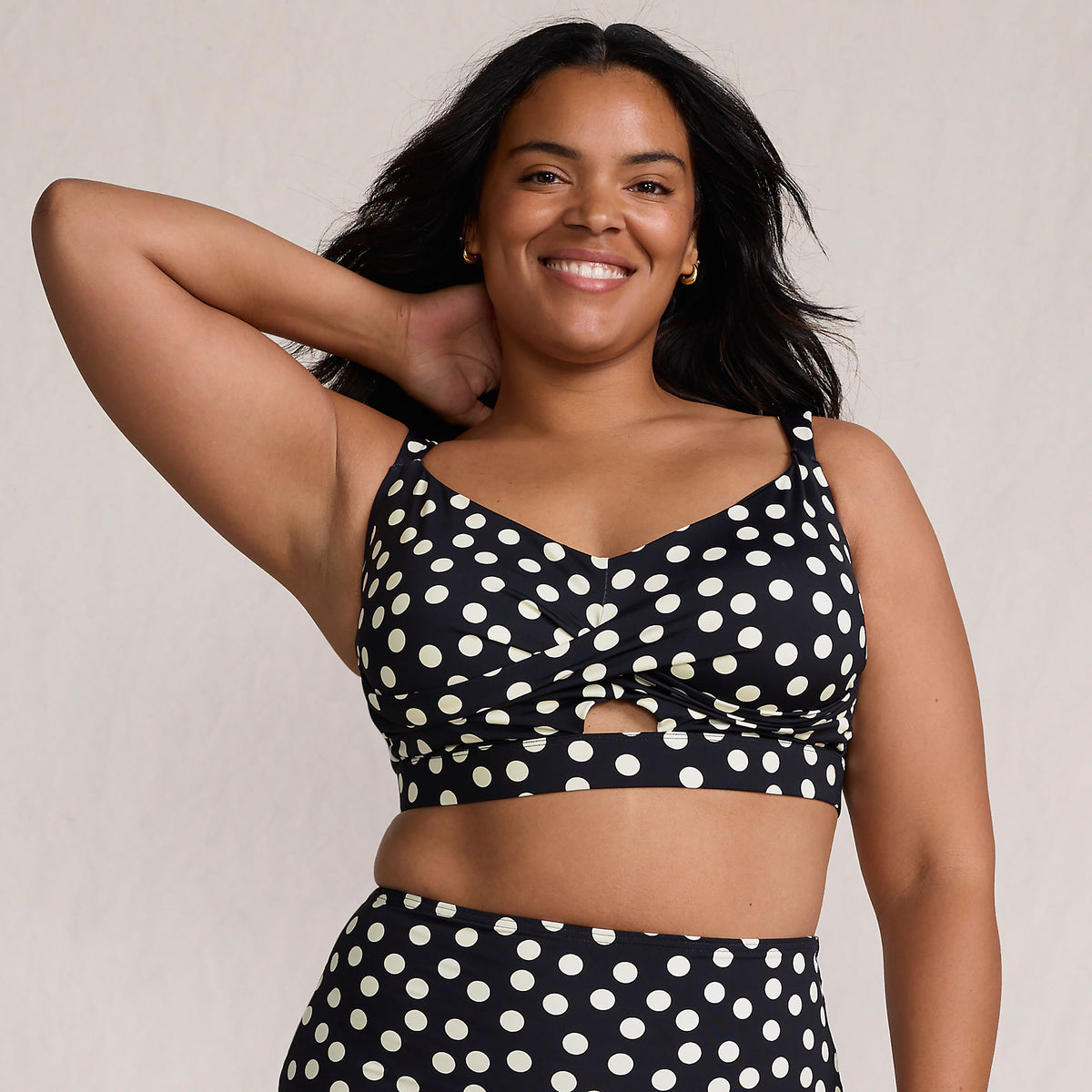 Women's Plus Size Twist Front Bikini Top