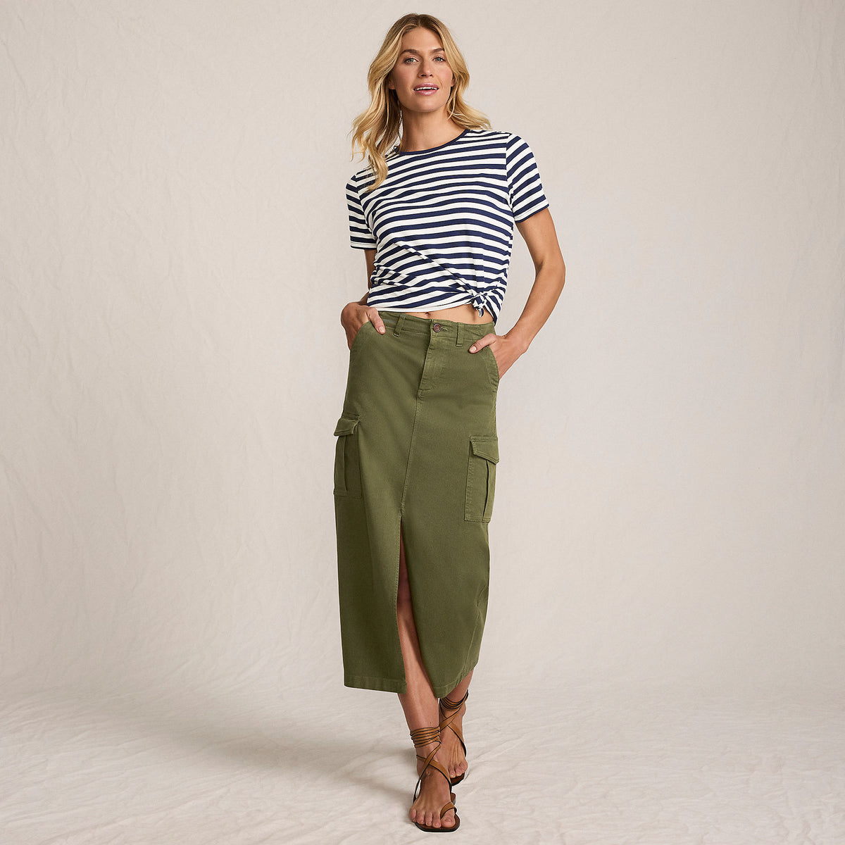 Women's Petite Cool Fade Cargo Midi Skirt
