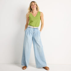 Women's Tall Lightweight Denim Mid Rise Pleated Slouchy Jeans