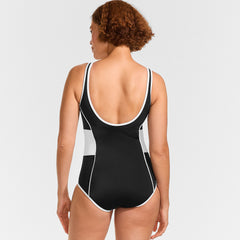 Women's Petite Tugless Scoop Neck Colorblock Low Leg One Piece