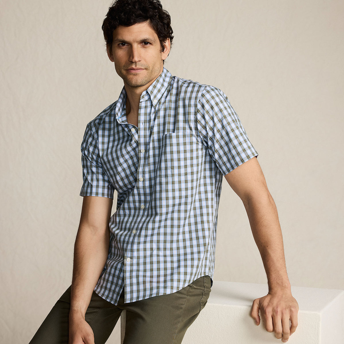 Men's Short Sleeve Travel Kit Shirt