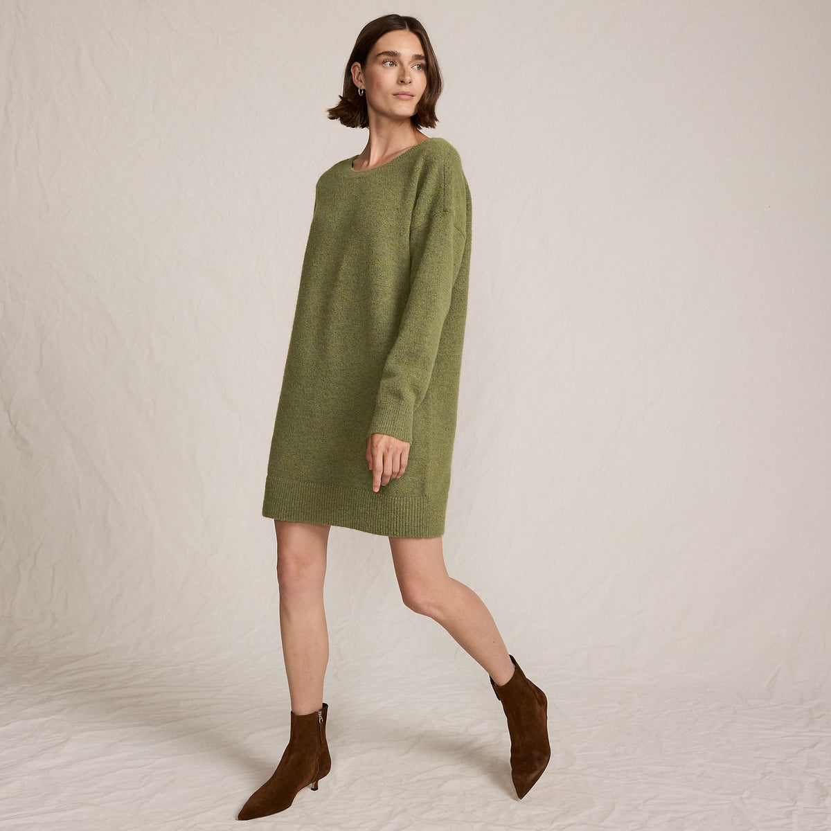 Women's Fuzzy Bow Back Mini Sweater Dress