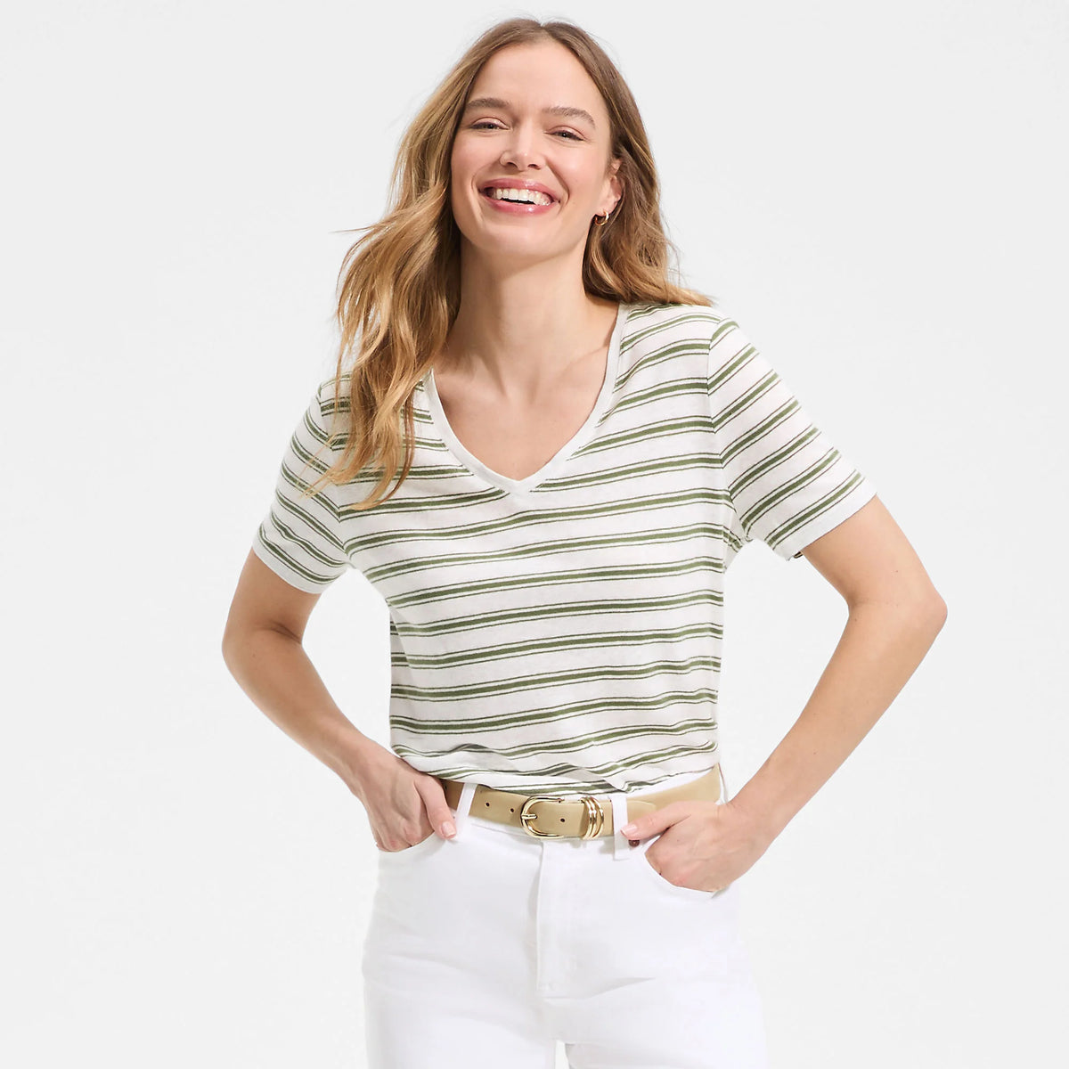 Women's Short Sleeve Linen Blend V-Neck Tee