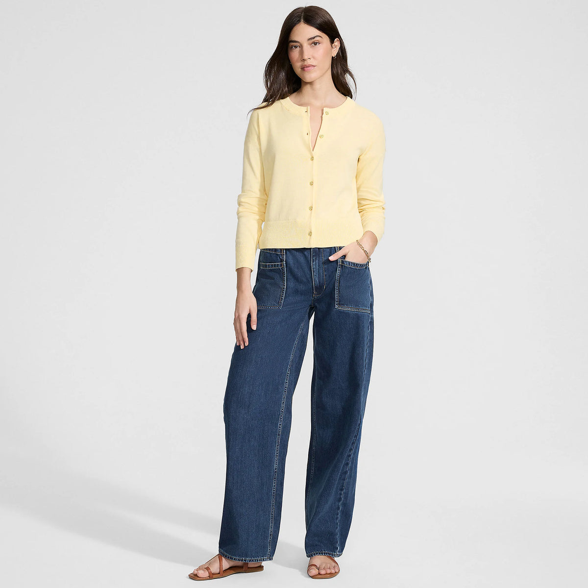 Women's Petite Lightweight Denim High Rise Relaxed Straight Pull On Pocket Jeans