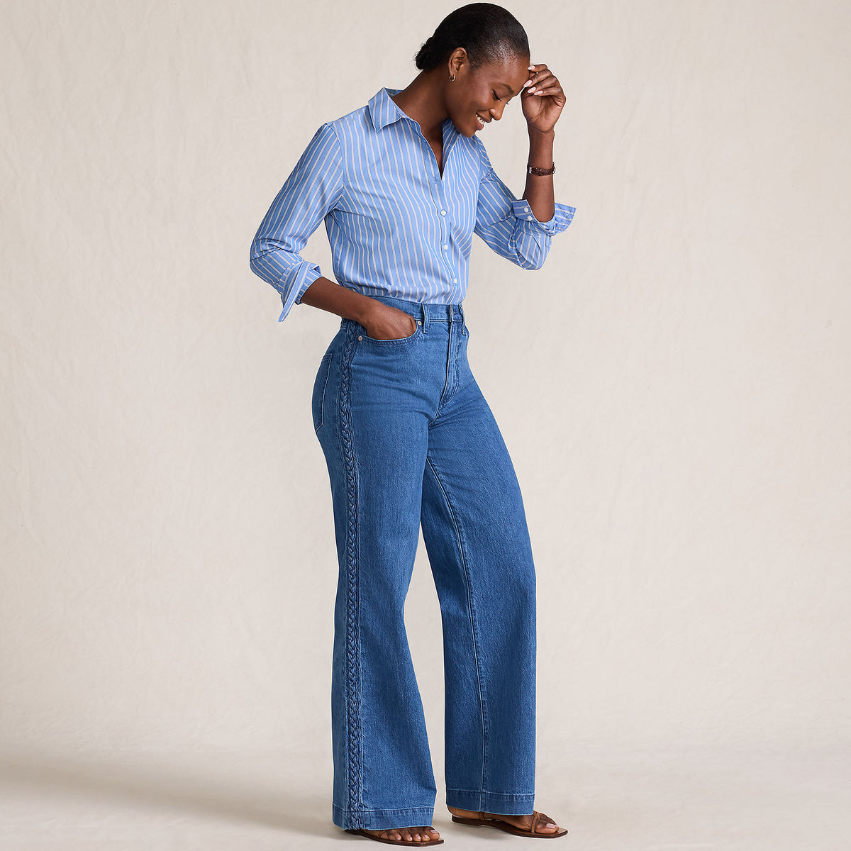 Women's Petite Soft Denim High Rise Wide Leg Braided Jeans