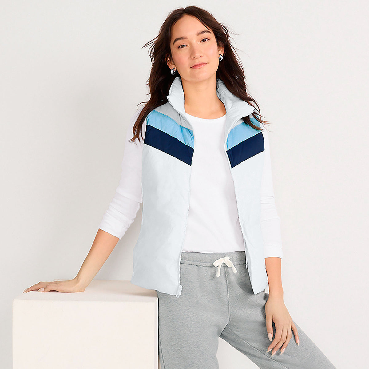Women's Petite Wanderweight Reversible Packable Down Vest