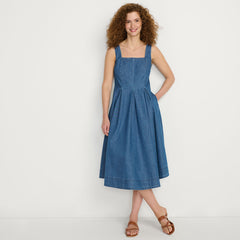 Women's Petite Pleated Square Neck Light Weight Denim Midi Dress