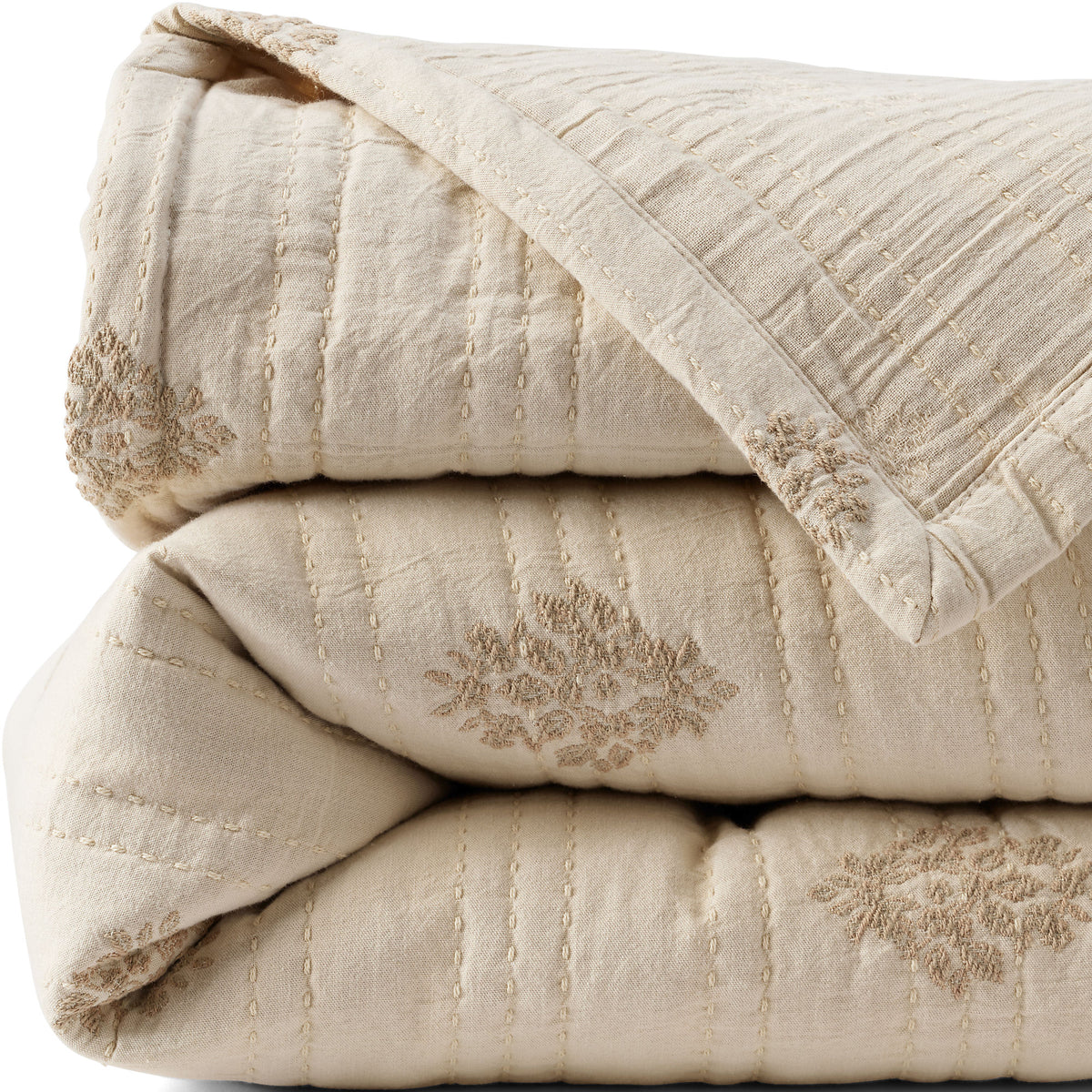 Embroidered Matelasse Bed Coverlet